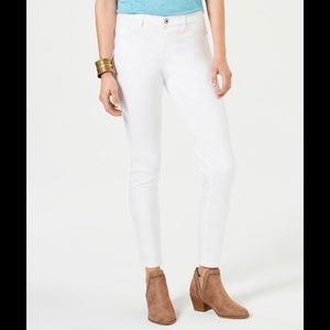 Style & Co Leggings White jeans size 6